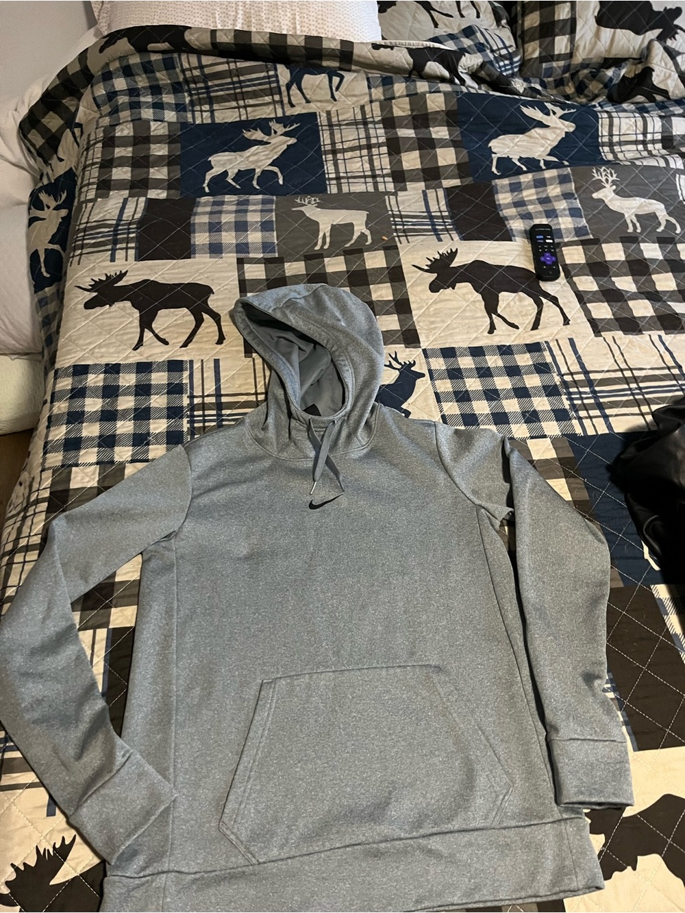 NWOT WOMENS NIKE DRI FIT HOODIE SIZE M